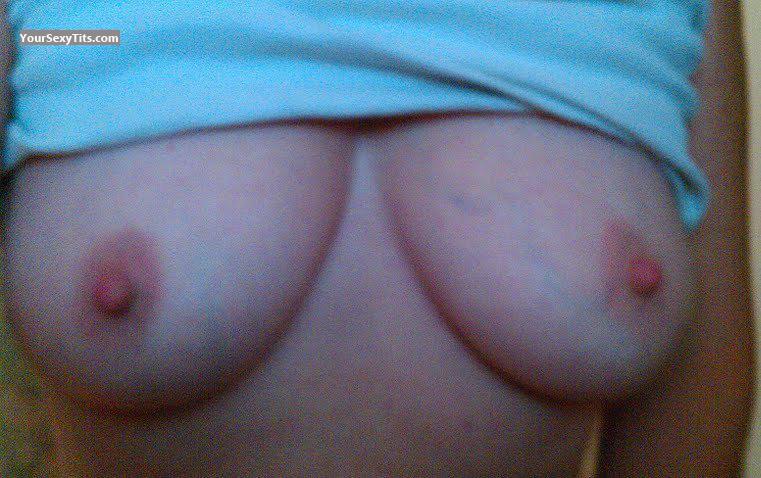 Tit Flash: My Medium Tits (Selfie) - Perfectpussy from United States